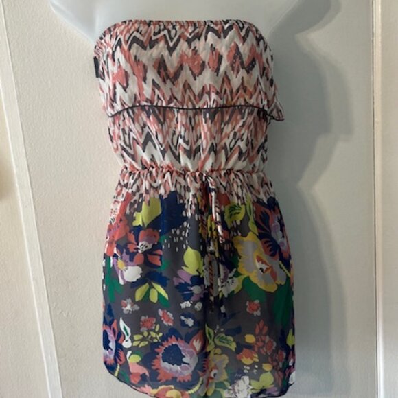 Plus Size ~ Strapless Fun Top - Picture 1 of 7